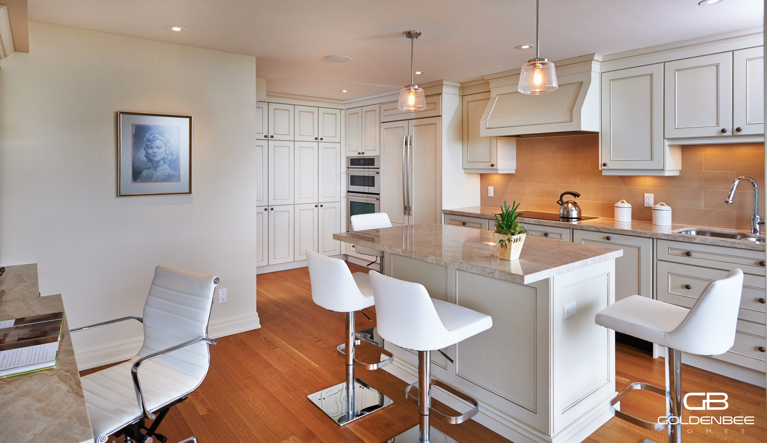 RICO BONANNO      CASTLEROCK STUDIOS